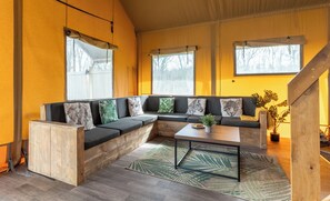 Living area - Kruger (Penrith)