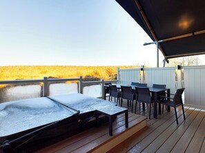 Outdoor dining - Kruger (Penrith)