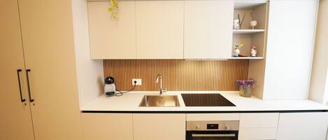 Mini réfrigérateur, plaque de cuisson