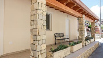 Fachada de la propiedad