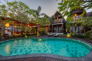 Outdoor pool - Cove Dadeka (Canggu)