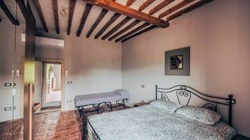 Deluxe Apartment | Free WiFi