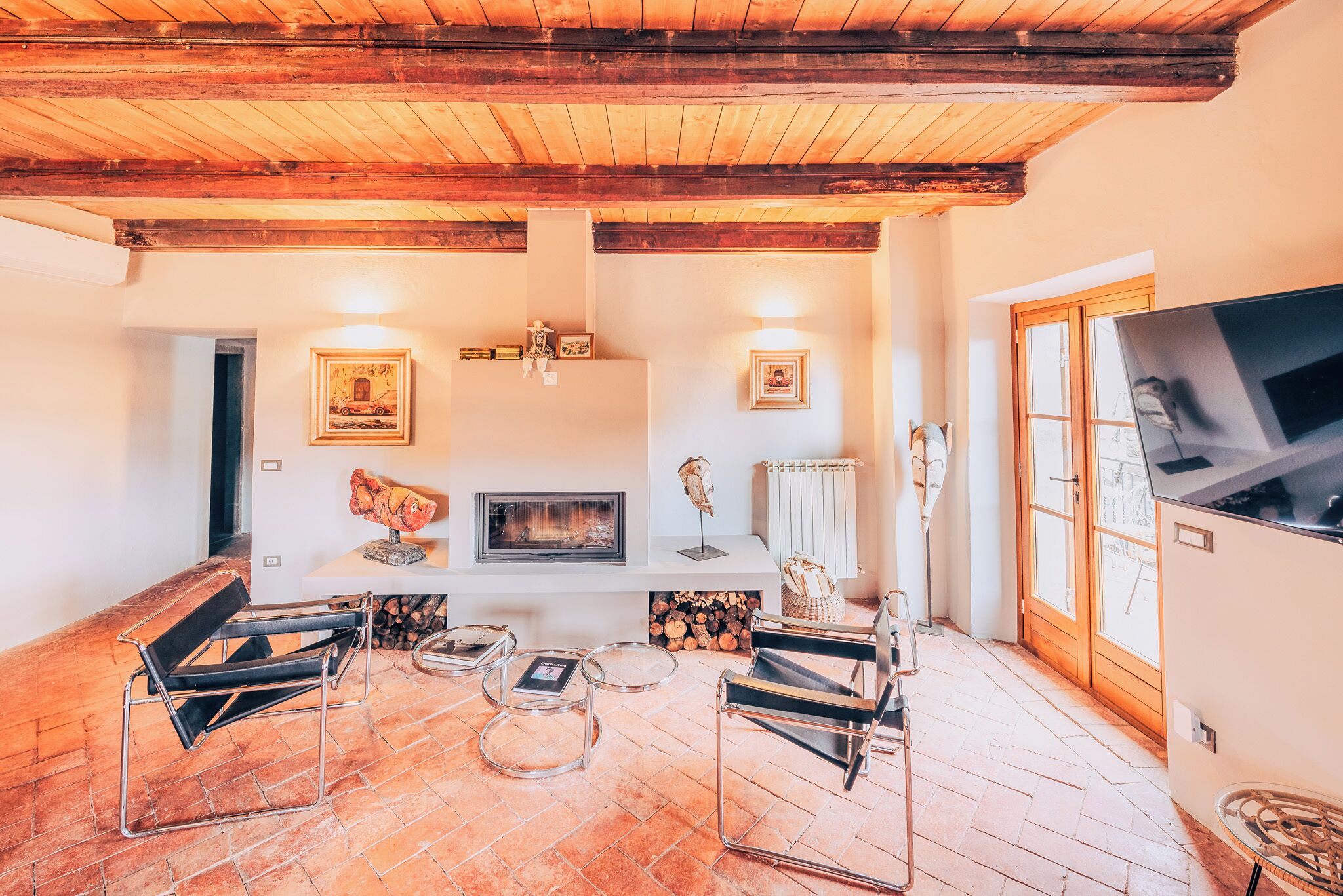 Deluxe Apartment | Living area