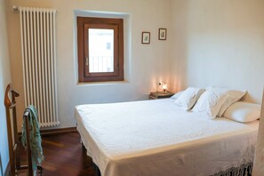 Room - Casa Dël Canton (Viale)