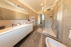 Towels - Villa Petrara - Villa Con Piscina E Spa (San Mango sul Calore)