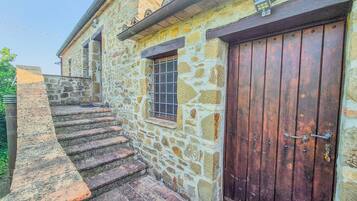 EntrĂ©e de lâhĂ©bergement