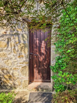 Property entrance - La Casa Monte Oliveto (Bettona)