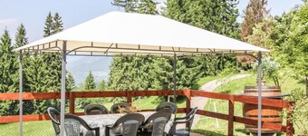 ดิโมรา ฟามิลาเร ตรา เล พรีอัลปี เบรสชาเน  