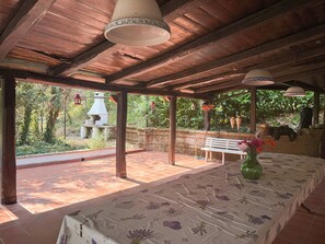 Terrace/patio - La Masseria (Montemiletto)