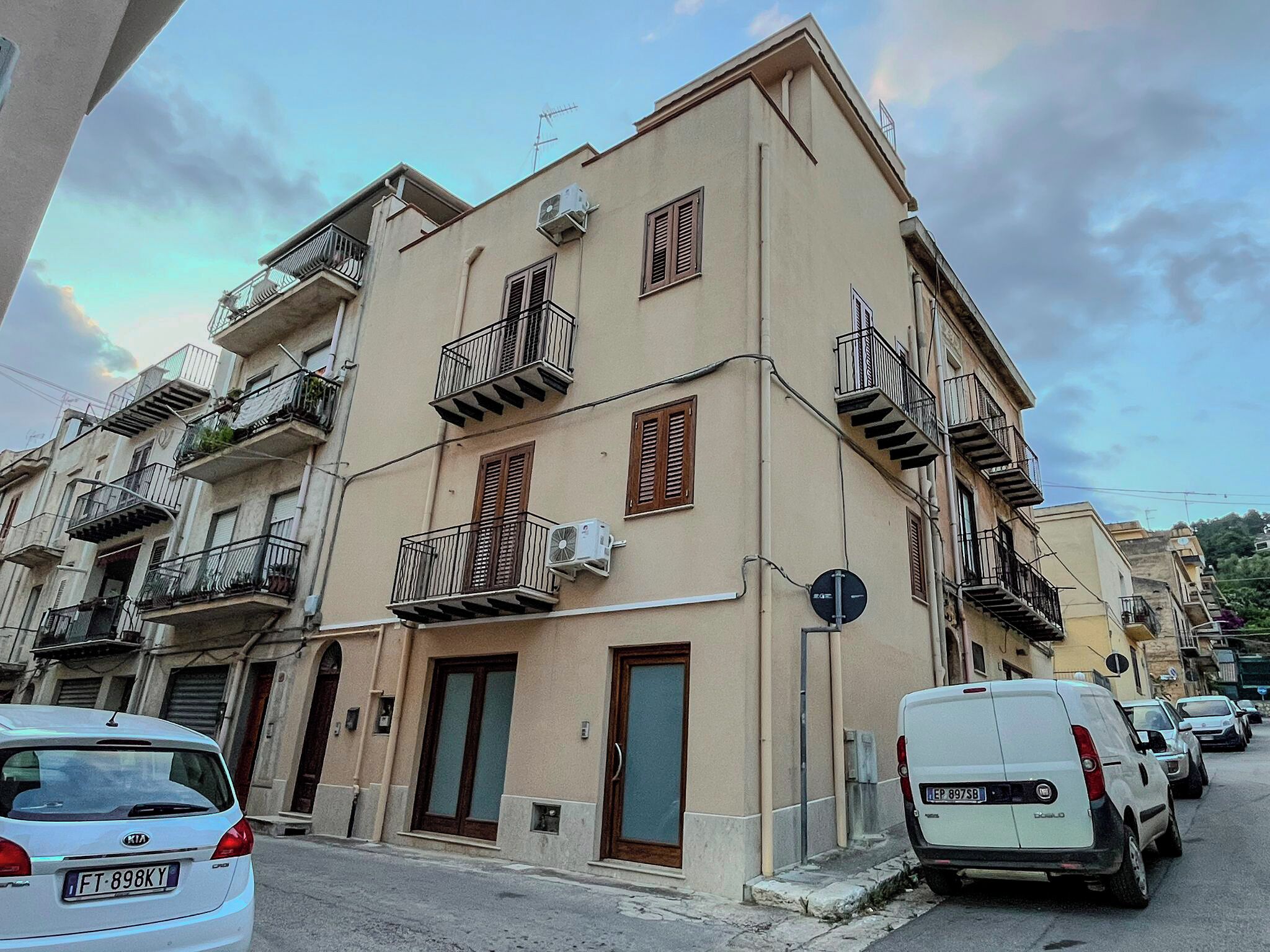 Facciata della struttura