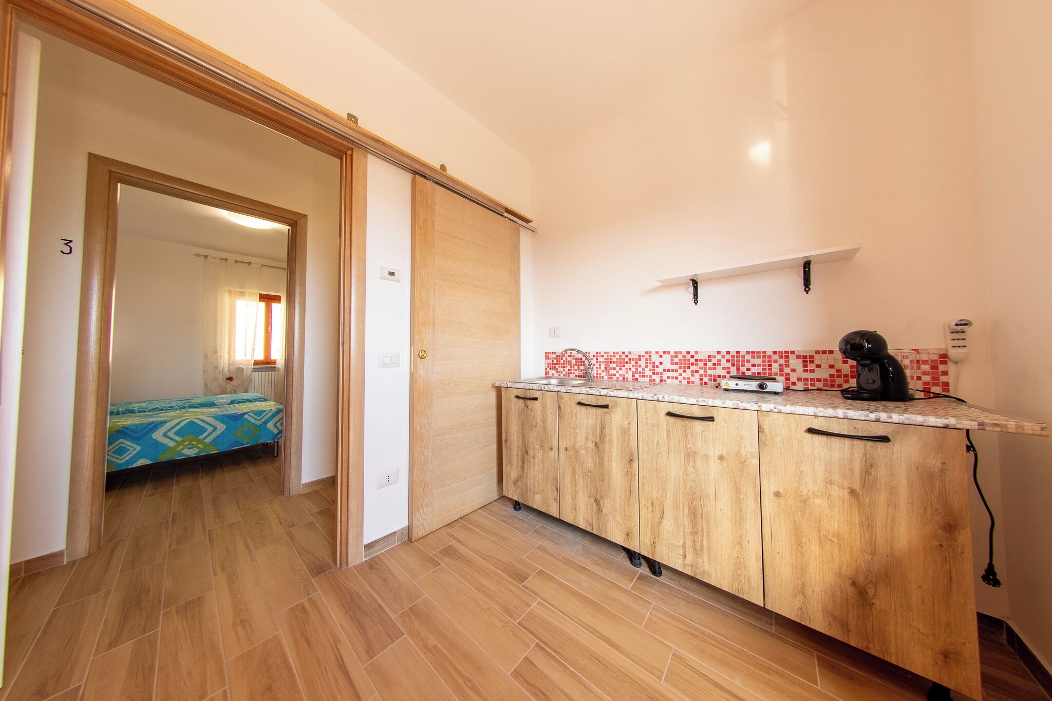 Chambre Deluxe | Cuisine privée | Mini réfrigérateur, micro-ondes