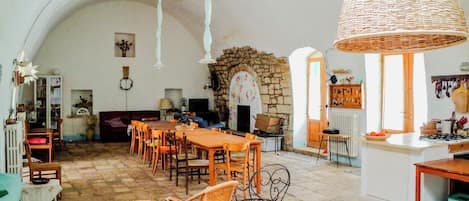 ダイニングルーム