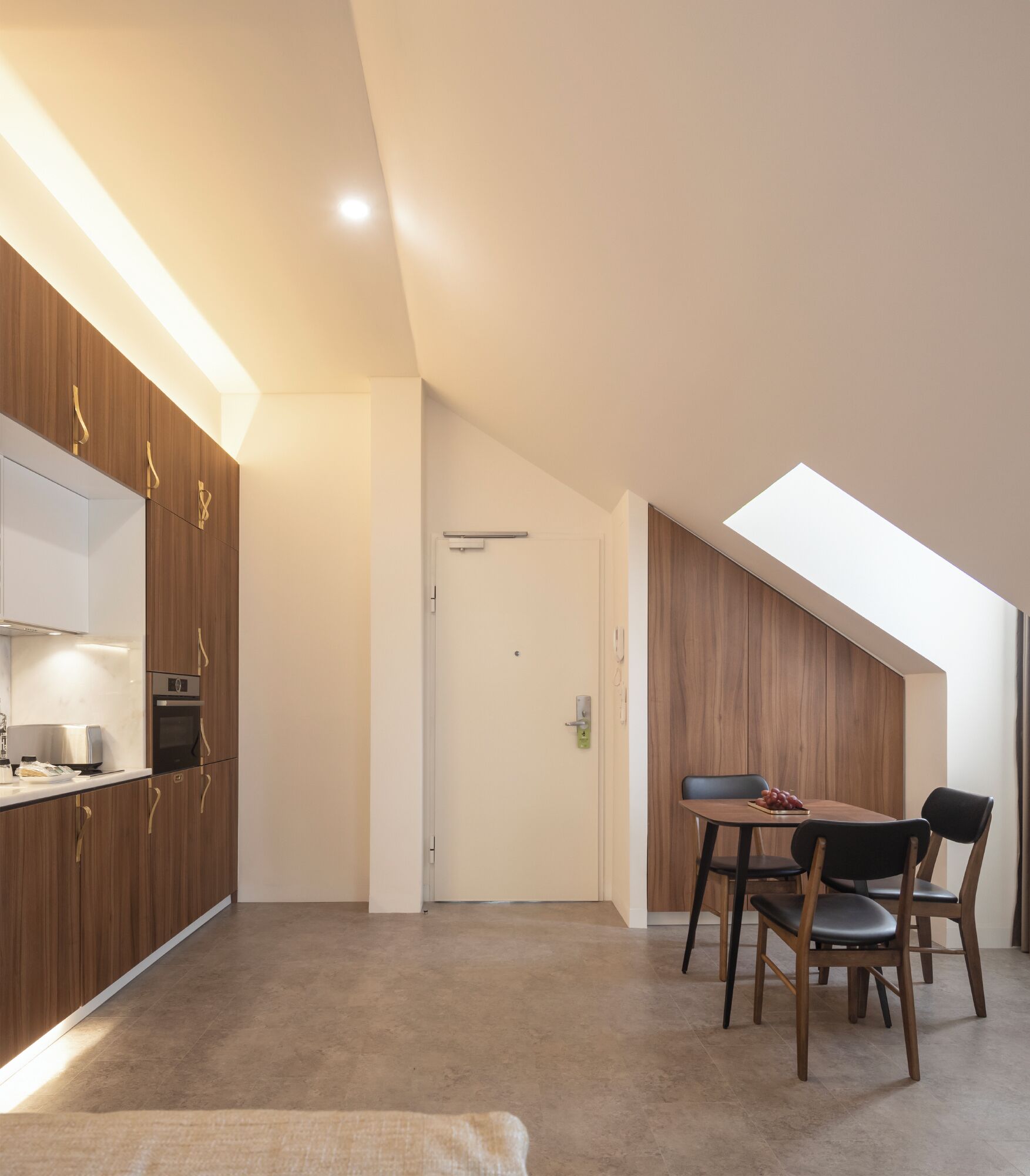 Estúdio premium | Cofres nos quartos, ferros/tábuas de passar roupa, Wi-Fi de cortesia