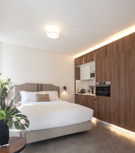 LSA Avenida by Numa