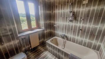 Apartamento Deluxe | Baño | Toallas