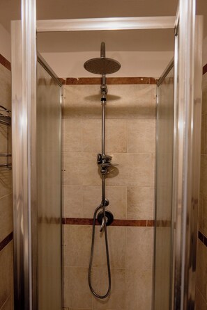 Deluxe Room | Bathroom | Towels - Agriturismo Baglio San Pietro (Nicosia)