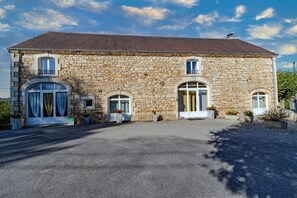 Exterior - Large gîte for 10 to 14 people in a hamlet in the heart of Périgord Noir (Paulin)