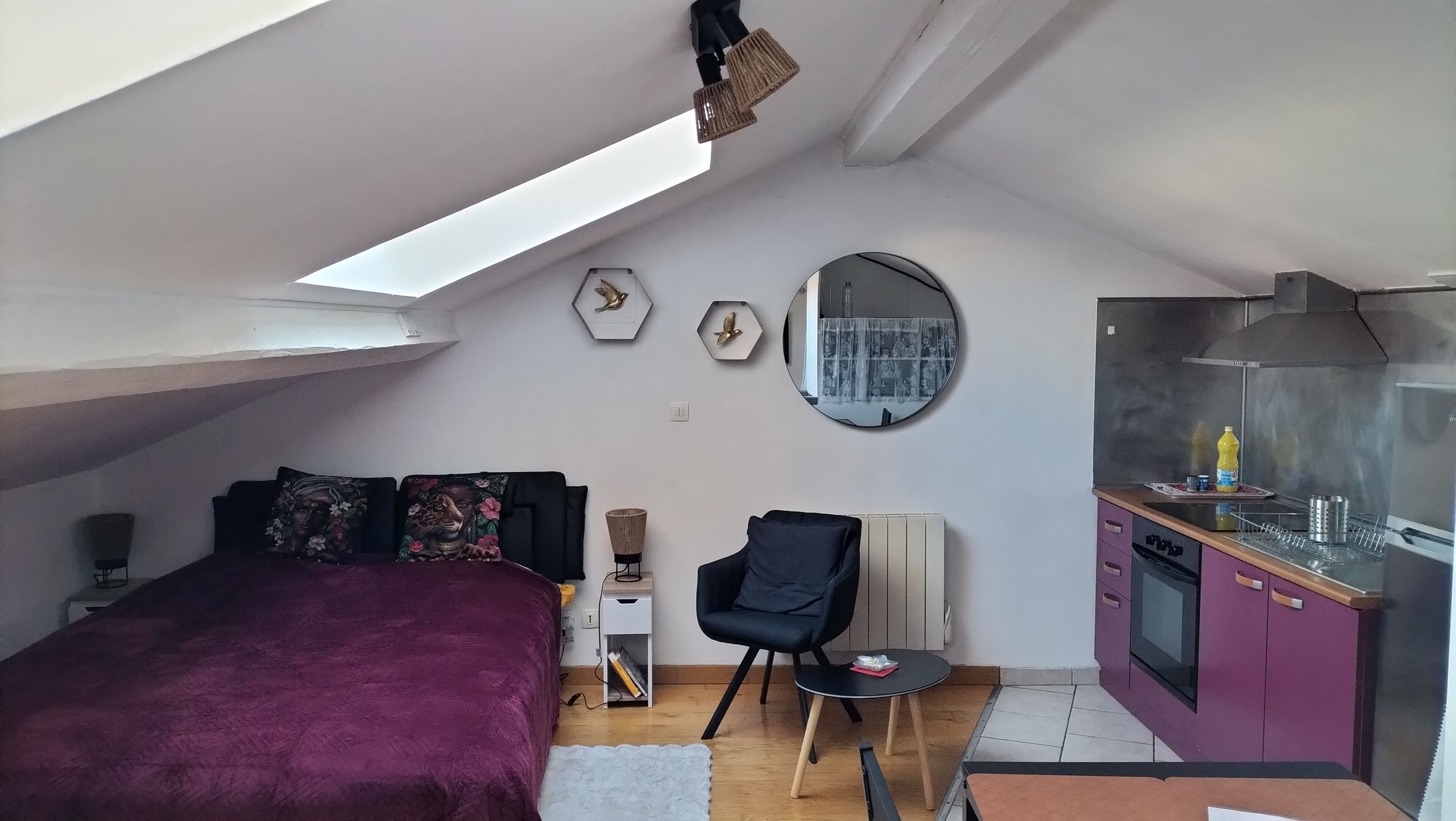 Accès Internet, draps fournis