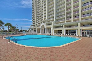 A heated pool - Ariel Dunes 901 Gulf view condo in Destin at Seascape Resort (Miramar Beach)