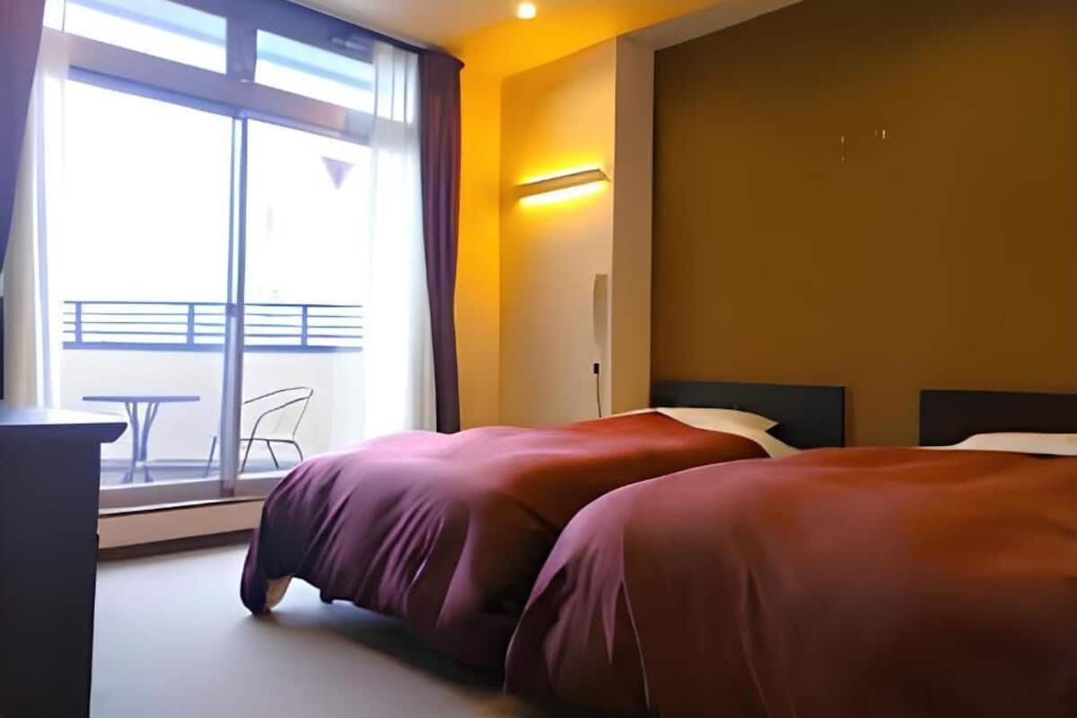 Double or Twin Room, City View | Soundproofing, iron/ironing board, free WiFi