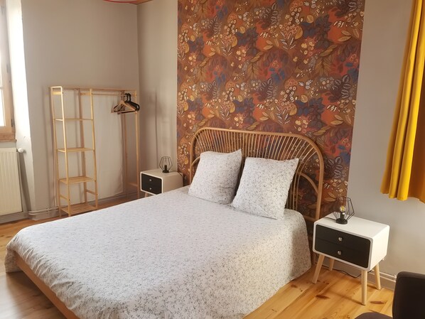 1 bedroom, WiFi, bed sheets