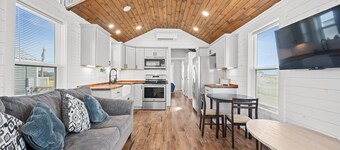 Private Pergola Tiny Home | Near Beach & Boat Launch