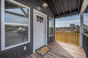Exterior detail - Private Pergola Tiny Home | Near Beach & Boat Launch (Rockport)