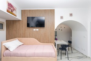 TV - Toto House - Historic Center (Catania)
