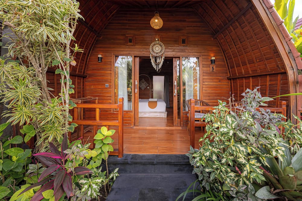 Cove Jiwana Villa