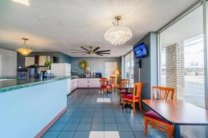 Dining - OZARK JUNCTION INN (Mountain View)