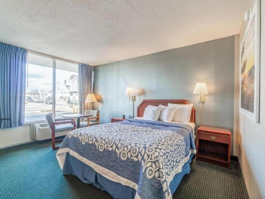 Tabla de planchar con plancha y wifi gratis