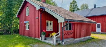 Norra Loffstrand Novilla "Pigstugan"