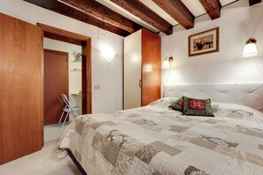 1 bedroom, iron/ironing board, free WiFi, bed sheets - Leo Apartment (Venezia)