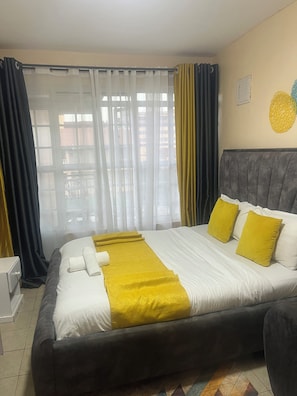1 bedroom, iron/ironing board, WiFi, bed sheets - Cozy studio apartment in ruaka. (Ruaka)