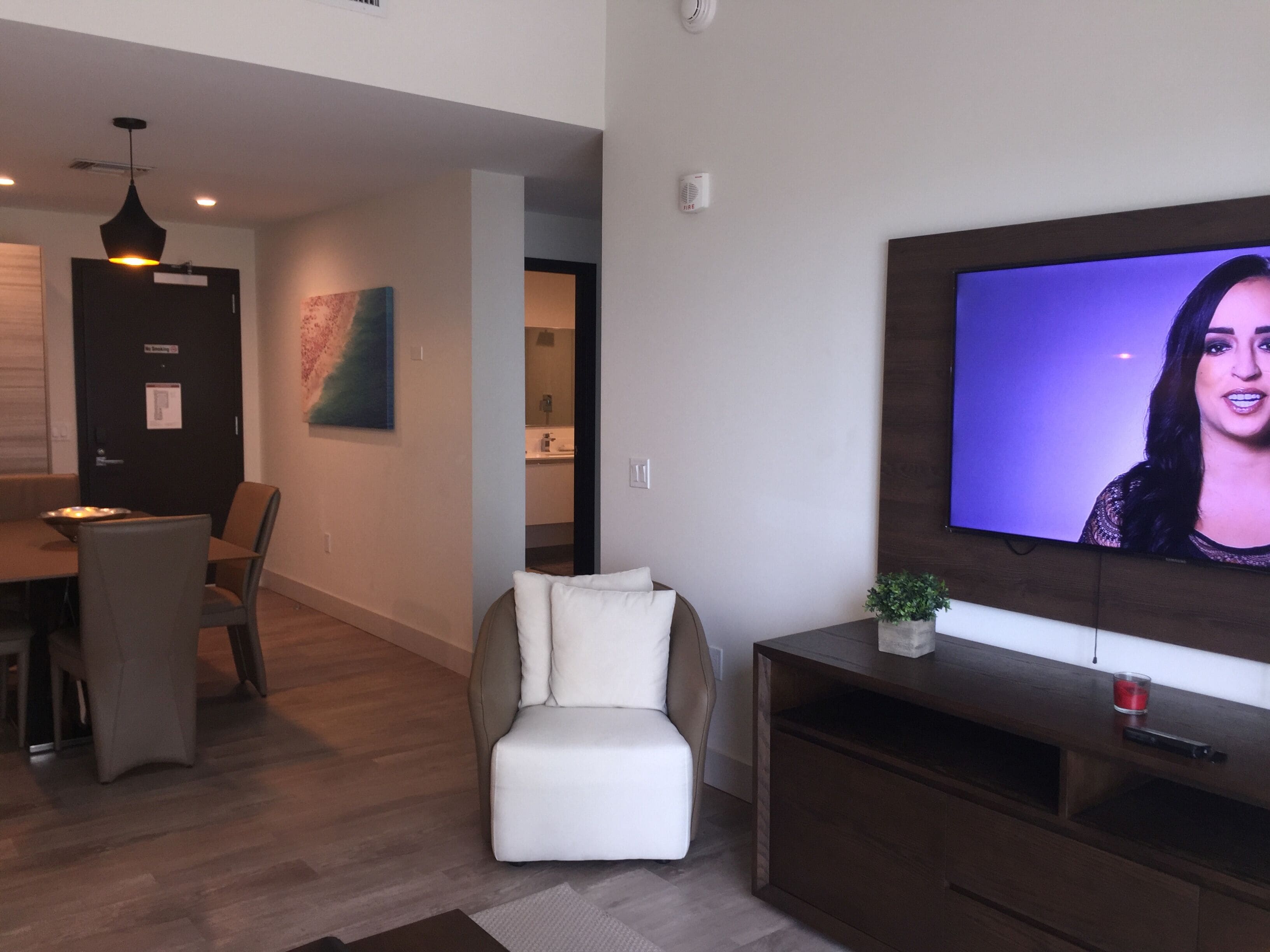 Deluxe-Zimmer, Balkon, eingeschränkter Meerblick | Innenbereich