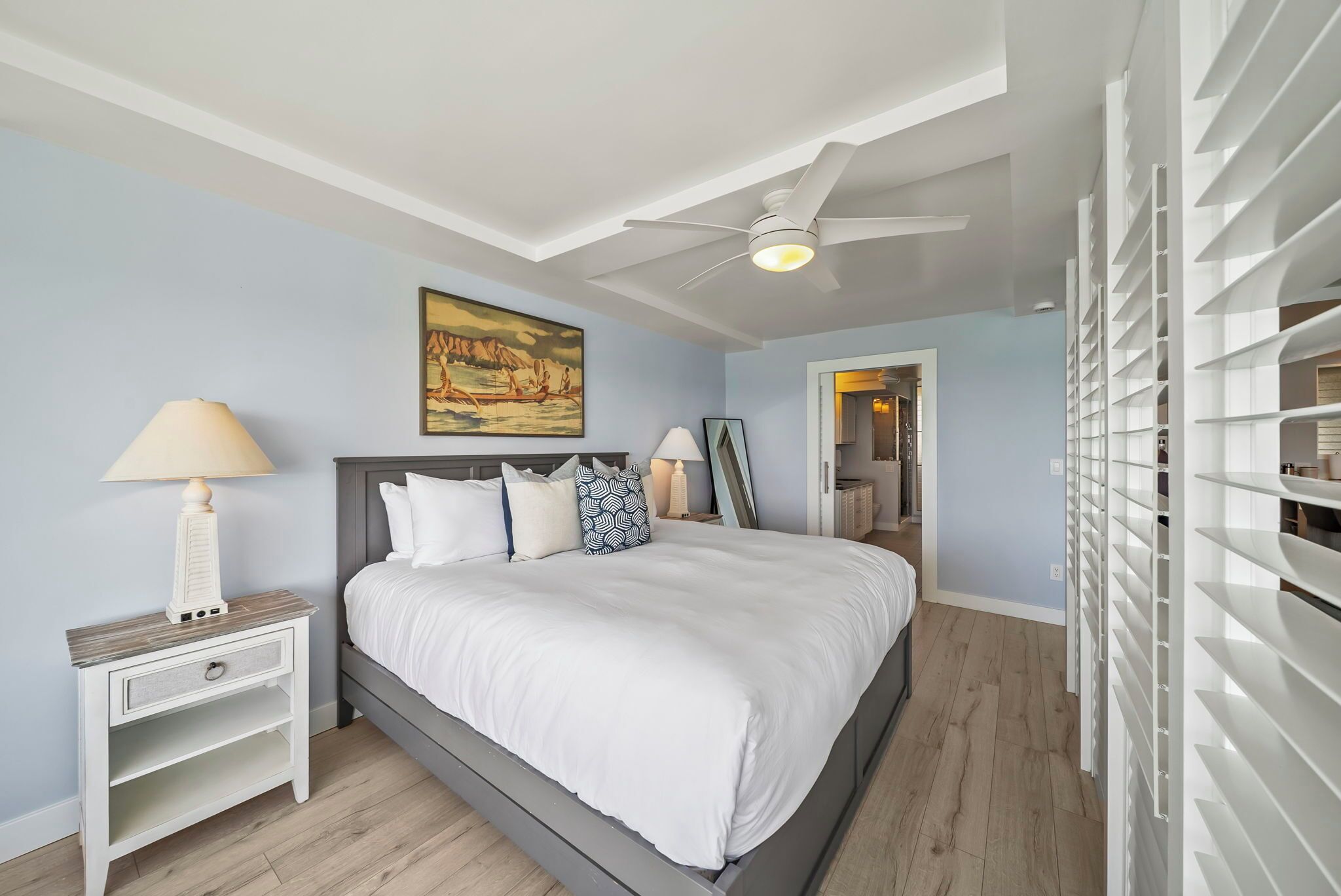 Iron/ironing board, internet, bed sheets