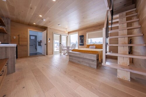 Jolie Vie Wellness Retreat -  Earth Tiny Home #2