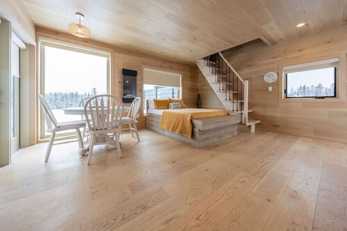 Jolie Vie Wellness Retreat -  Earth Tiny Home #2