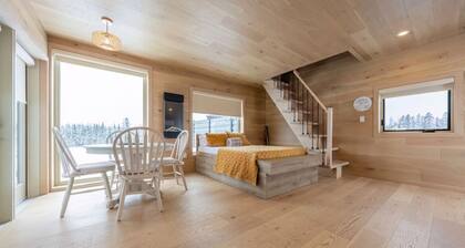 Jolie Vie Wellness Retreat - Earth Tiny Home #2