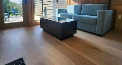 Jolie Vie Wellness Retreat - Wood Tiny Home #5