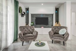 Interior - Villa Nature Embrace (Drum)