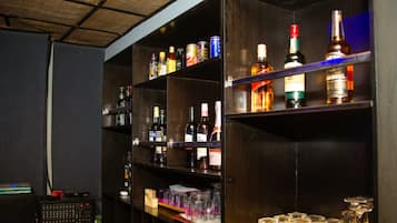 Bar (in der Unterkunft)