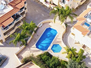 Pool - Too Coool 2 Bedroom Apartment Ellia (Paralimni)