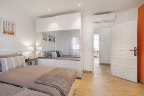 6 habitaciones, tabla de planchar con plancha, wifi y ropa de cama 