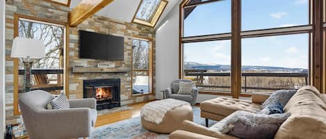 TV, fireplace, offices