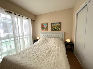 Iron/ironing board, free WiFi, bed sheets - Alexandra appartement (Cannes)