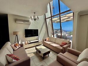 Living area - Villa Meltem Luxury Villa with Private Pool & Panoramic Sea Views – Kalkan (Antalya)