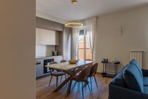 Dining - GuestHost - A modern and welcoming 108 square meters apartment, perfect for five people, located on the sixth and top floor of a period building with an elevator (NOT accessible to guests with disabilities).The property is located in the elegant Prati di (Rome)