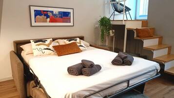 1 bedroom, iron/ironing board, free WiFi