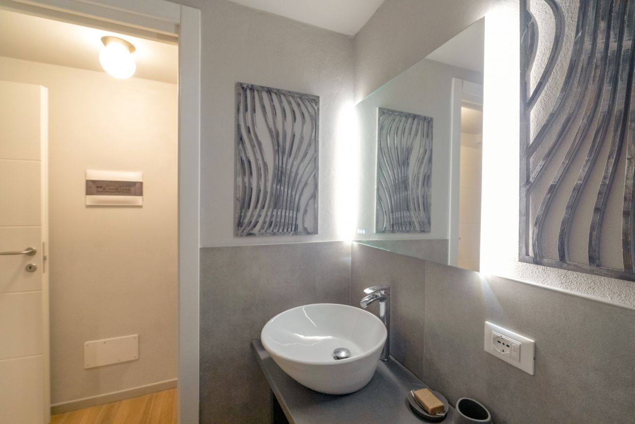 Dusche, Bidet, Toilettenpapier
